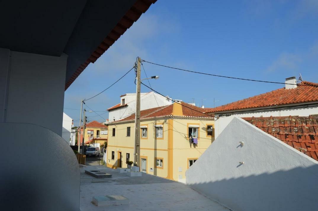 Casa Do Rochedo Lejlighed Ribamar  Eksteriør billede