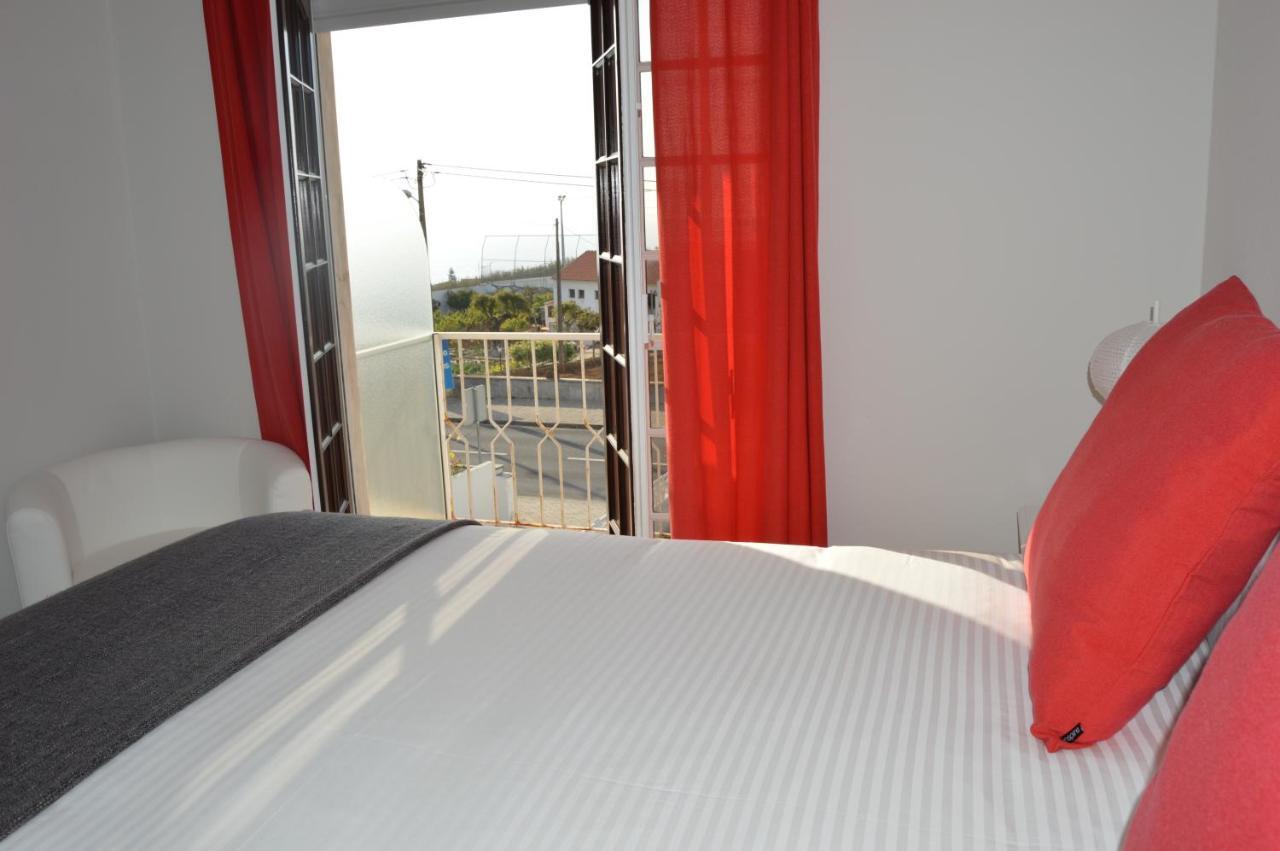Casa Do Rochedo Lejlighed Ribamar  Eksteriør billede